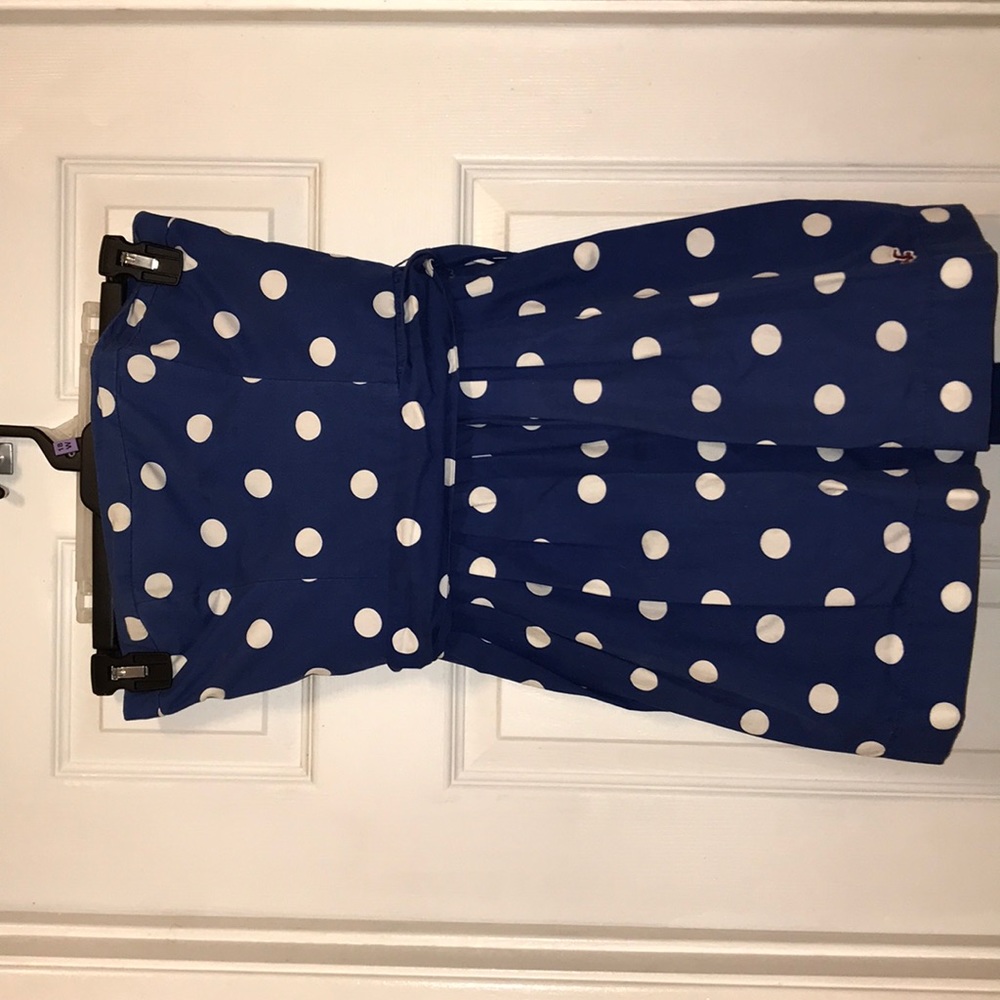 Strapless polkadot Holister dress